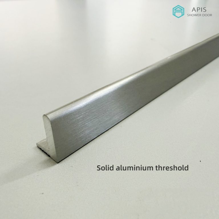 Solid aluminum threshold